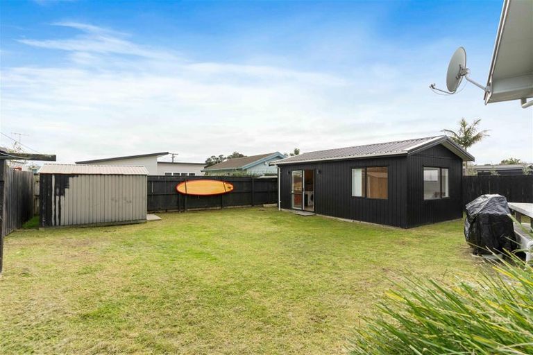 Photo of property in 113 Weka Street, Whangamata, 3620