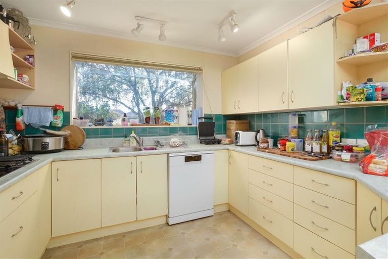 Photo of property in 6 Wedmore Close, Burwood, Christchurch, 8083