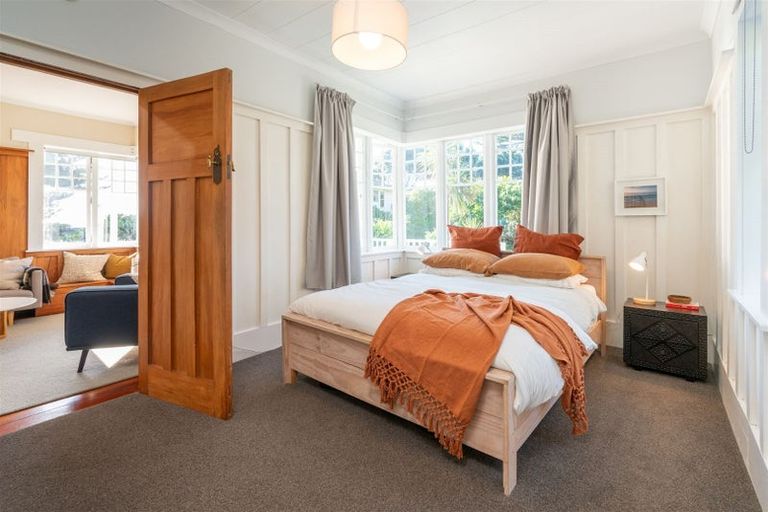 Photo of property in 25 Beach Road, Paekakariki, 5034