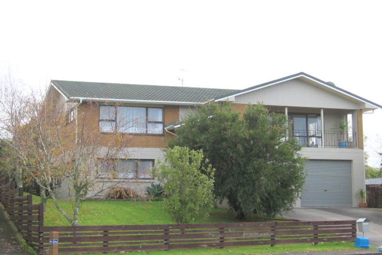 Photo of property in 79 Albatross Road, Red Beach, 0932