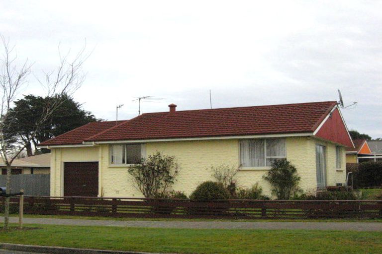 Photo of property in 70 Macmaster Street, Richmond, Invercargill, 9810
