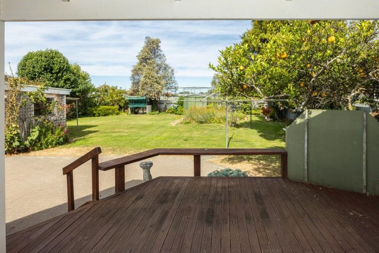 Photo of property in 12 Anzac Avenue, Onekawa, Napier, 4110
