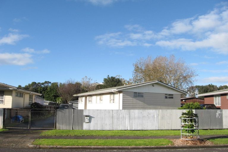 Photo of property in 16 Dairy Road, Otara, Auckland, 2023