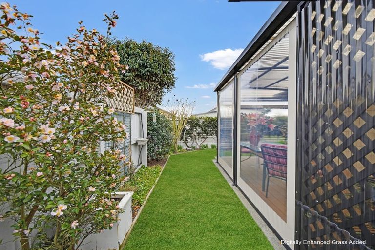 Photo of property in 16 Blaenavon Lane, Halswell, Christchurch, 8025