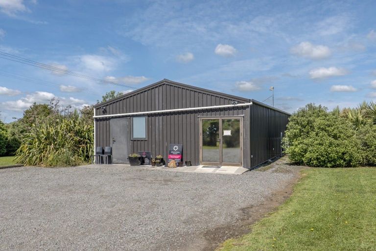 Photo of property in 205 Robinsons Road, Prebbleton, 7674