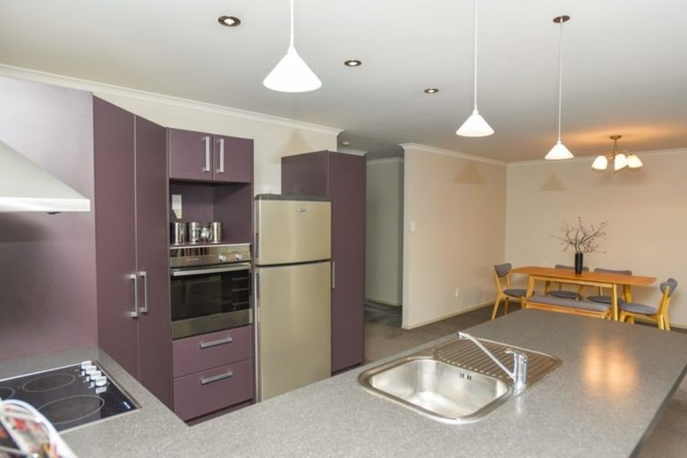 Photo of property in 32 Park Street, Winton, 9720