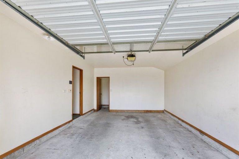 Photo of property in 34 Henley Street, Westport, 7825