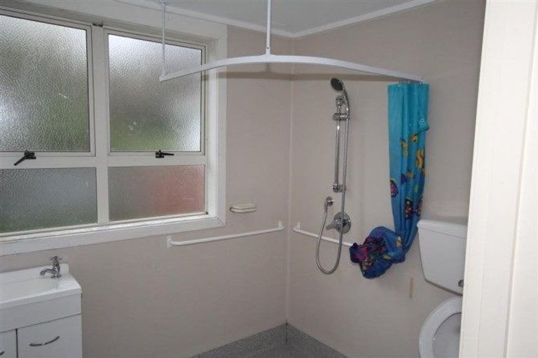 Photo of property in 16 Peter Street, Caversham, Dunedin, 9012