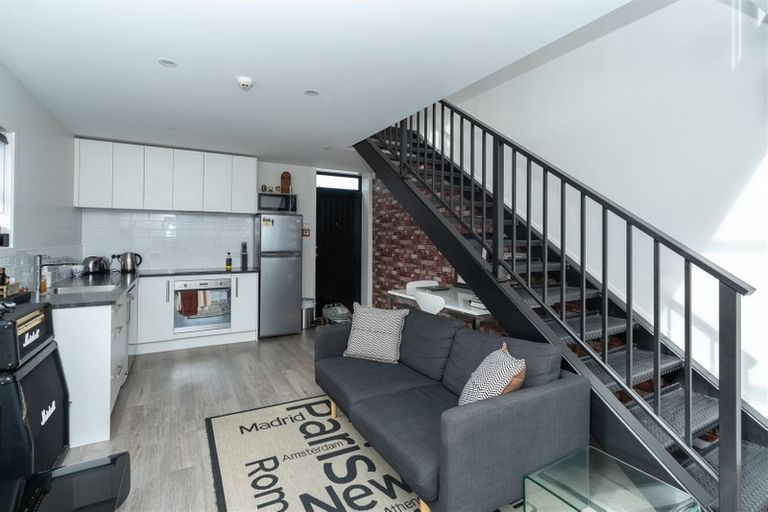 Photo of property in 110/2 Village Quarter Lane, Frankton, Hamilton, 3204