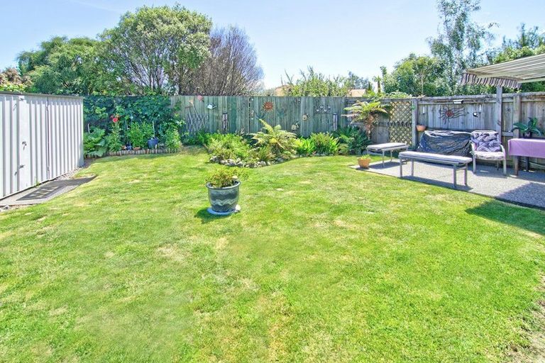 Photo of property in Holdsworth Villas, 11/2 William Donald Drive, Solway, Masterton, 5810
