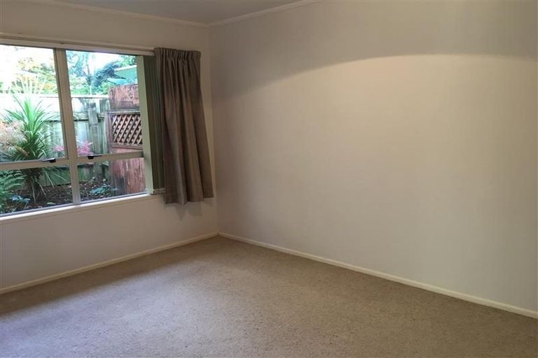 Photo of property in 2a Tawa Street, Inglewood, 4330