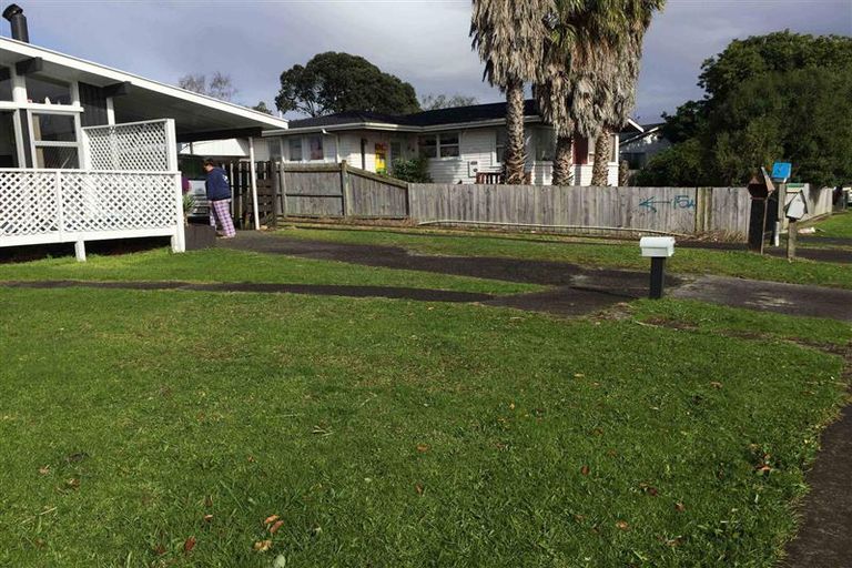 Photo of property in 17 Garth Place, Manurewa, Auckland, 2102