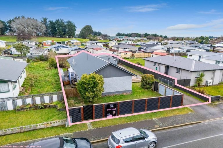 Photo of property in 140 Regent Street, Heidelberg, Invercargill, 9812