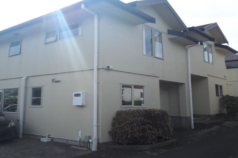 Photo of property in 1b Bould Street, Johnsonville, Wellington, 6037