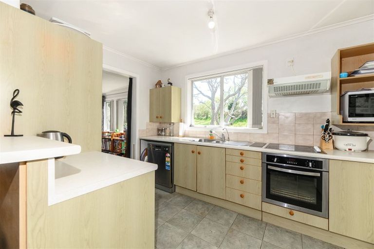 Photo of property in 40 Albany Highway, Greenhithe, Auckland, 0632