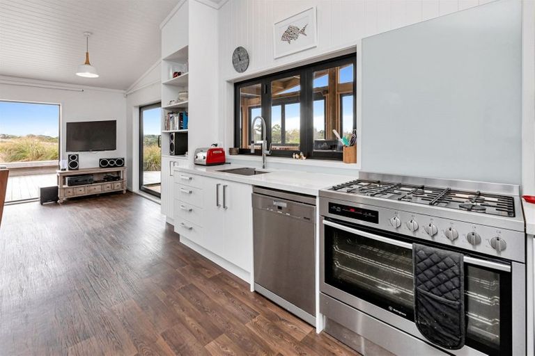 Photo of property in 16 Island Rise, Ruakaka, Waipu, 0582