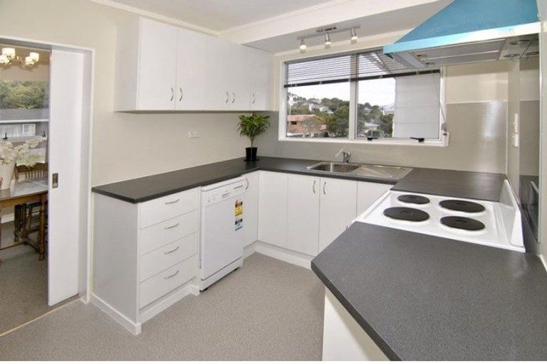 Photo of property in 41a Cortina Avenue, Johnsonville, Wellington, 6037