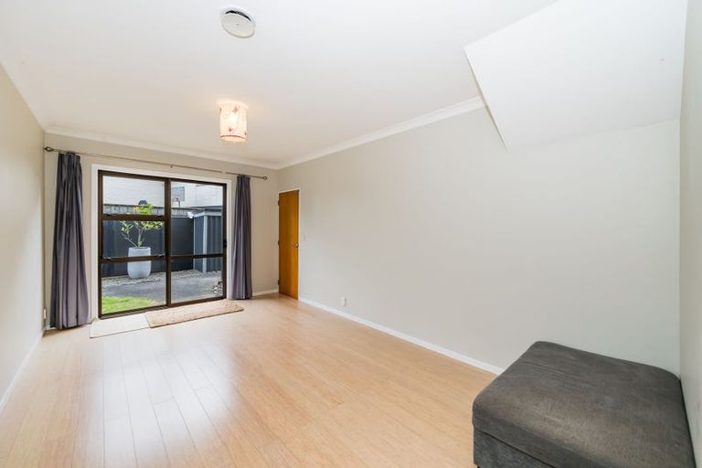 Photo of property in 41 Tui Road, Raumati Beach, Paraparaumu, 5032