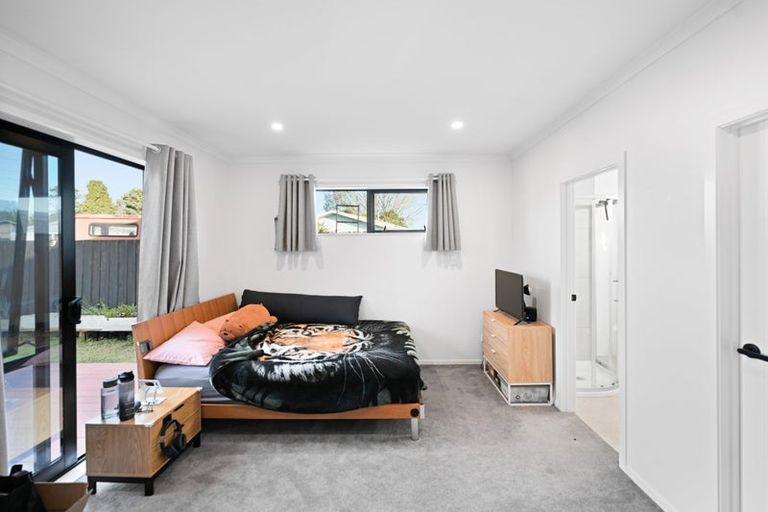 Photo of property in 16b Hendon Road, Fairview Downs, Hamilton, 3214