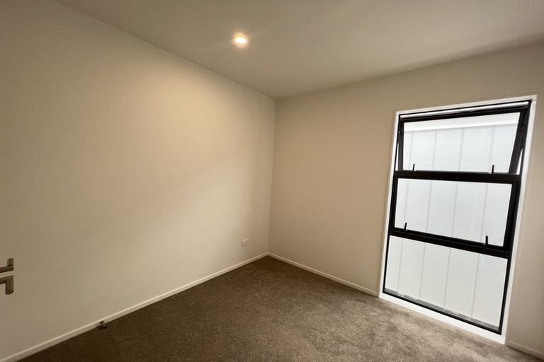 Photo of property in 3 Biokovo Street, Massey, Auckland, 0614