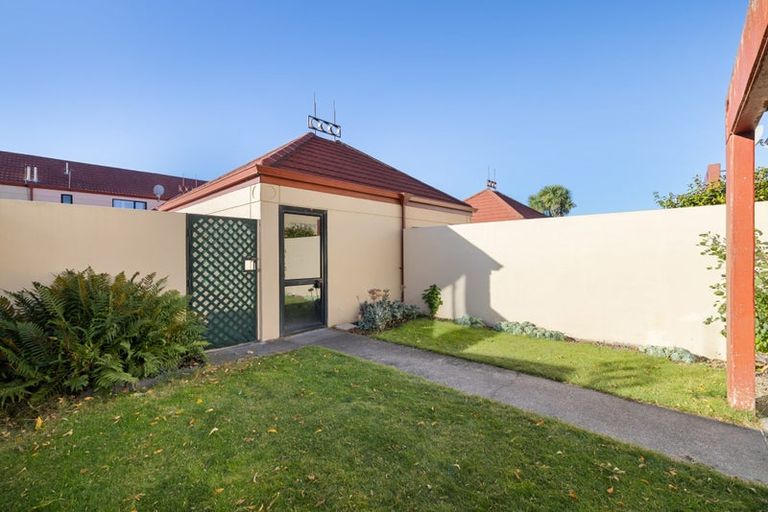 Photo of property in 8/42 Stanmore Road, Phillipstown, Christchurch, 8011