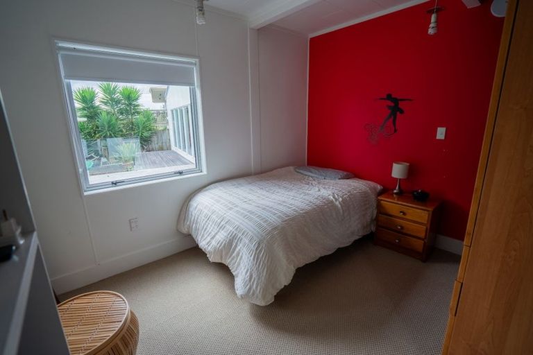 Photo of property in 1 Munro Street, Onerahi, Whangarei, 0110