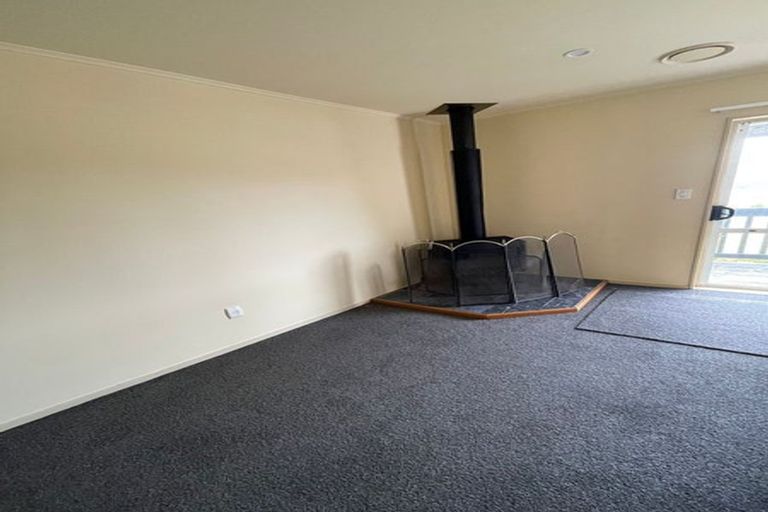 Photo of property in 146 Mark Avenue, Grenada Village, Wellington, 6037