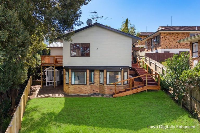 Photo of property in 18a Ridge Road, Howick, Auckland, 2014