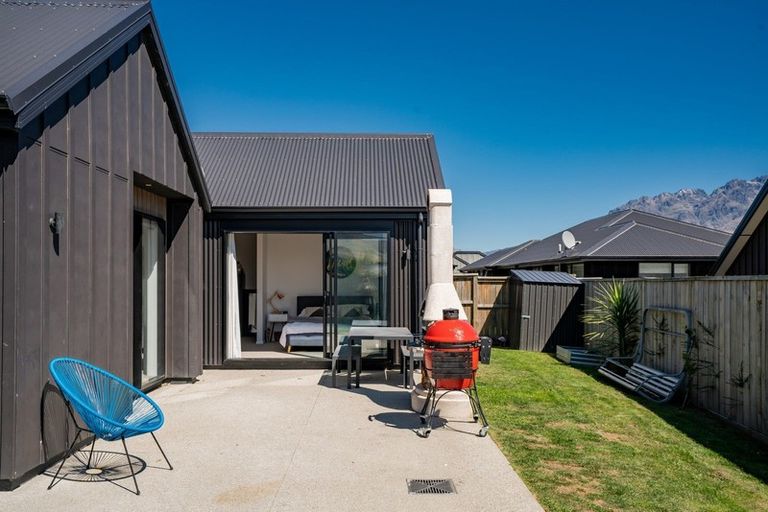 Photo of property in 7 Maize Street, Jacks Point, Queenstown, 9371