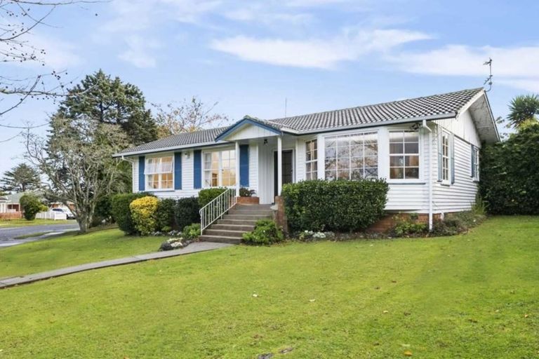 Photo of property in 1 Troon Place, Papatoetoe, Auckland, 2025