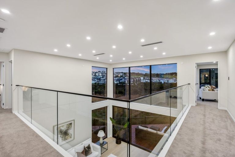Photo of property in 51 Streamview Way, Long Bay, Auckland, 0630
