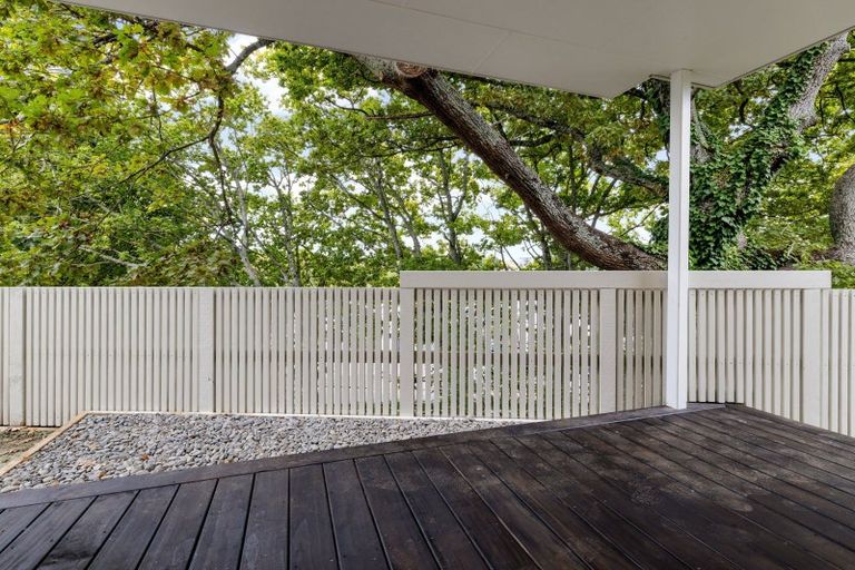 Photo of property in 1/2 Woodstock Road, Fairfield, Hamilton, 3214