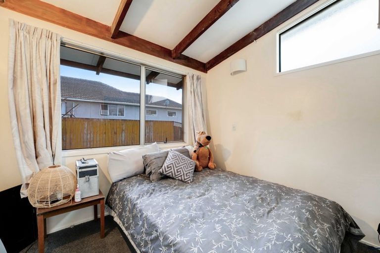 Photo of property in 3 Shepherds Road, Papakura, 2110