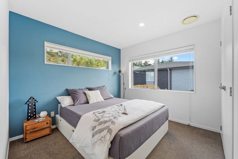 Photo of property in 9 Ruth Craig Place, Stanmore Bay, Whangaparaoa, 0932