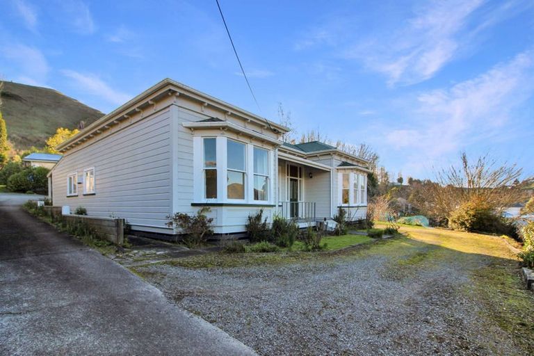 Photo of property in 5a Ongo Road, Hunterville, 4730