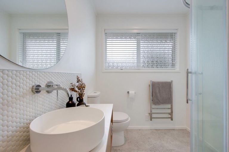 Photo of property in 4 Mchardy Street, Havelock North, 4130