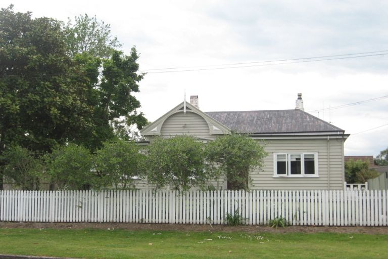 Photo of property in 152 Williams Street, Cambridge, 3434