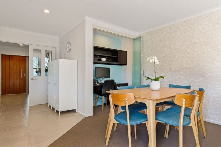 Photo of property in 23 Six Silvers Avenue, Halswell, Christchurch, 8025