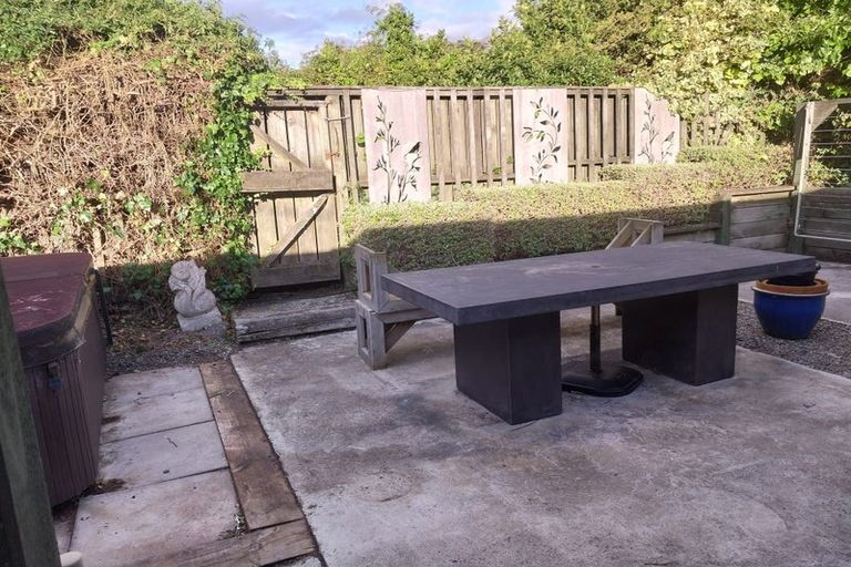 Photo of property in 72 Standen Street, Karori, Wellington, 6012