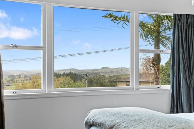 Photo of property in 2 Bickerstaffe Road, Maungaturoto, 0520