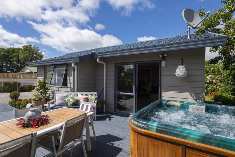 Photo of property in 22 Ruru Avenue, Lytton West, Gisborne, 4010