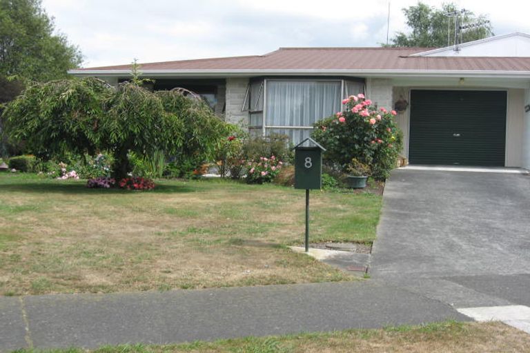 Photo of property in 8 Cedar Crescent, Feilding, 4702