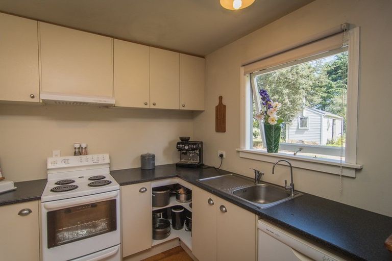 Photo of property in 381 Pareora River Road, Saint Andrews, Timaru, 7972