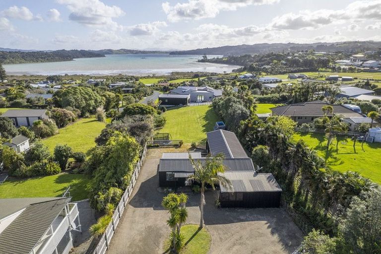 Photo of property in 32a Kiteone Road, Parua Bay, Whangarei, 0174
