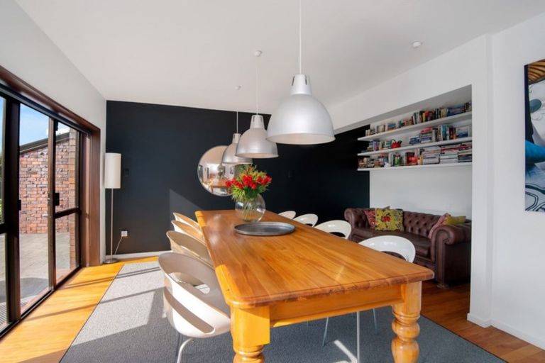 Photo of property in 58 Lake Terrace Road, Burwood, Christchurch, 8061