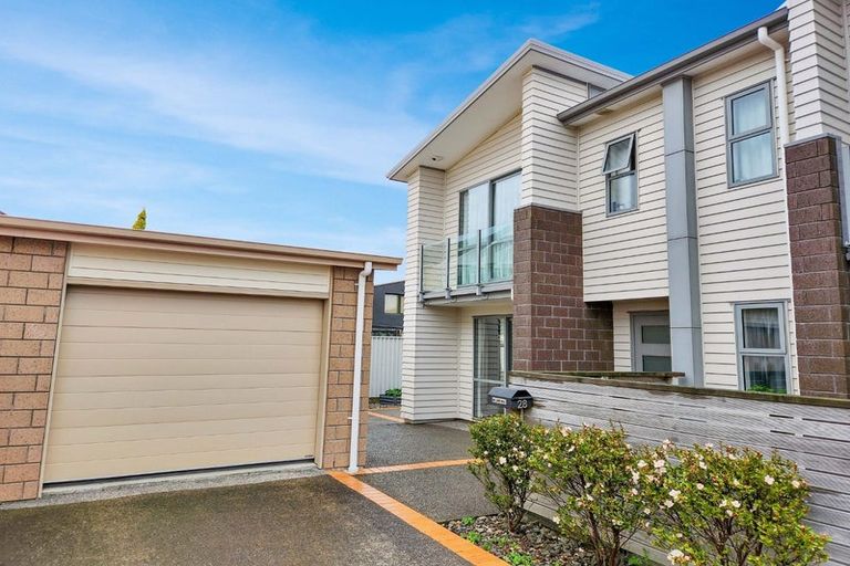 Photo of property in 28 Latimer Way, Petone, Lower Hutt, 5012