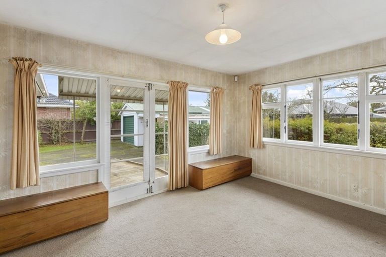 Photo of property in 12 Bainton Street, Bishopdale, Christchurch, 8053