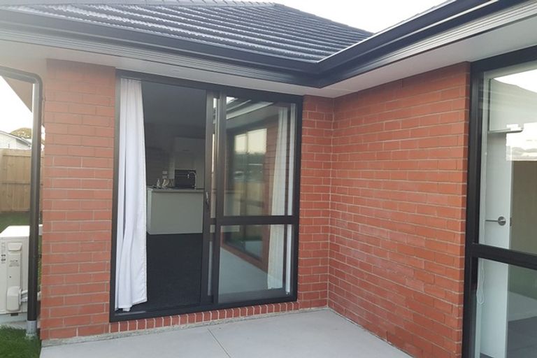 Photo of property in 3 Tawhiti Road, Pukekohe, 2120