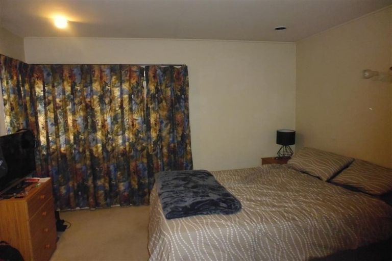 Photo of property in 1/5 Birdwood Road, Waterloo, Lower Hutt, 5011