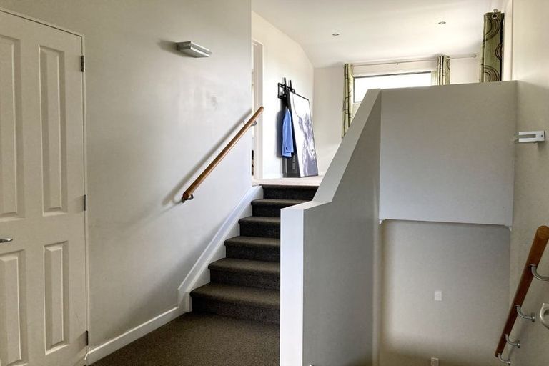 Photo of property in 4b Virginia Street, Henderson, Auckland, 0612